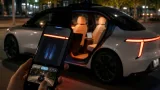 Tesla extends Robotaxi service to 2 am with new passenger features